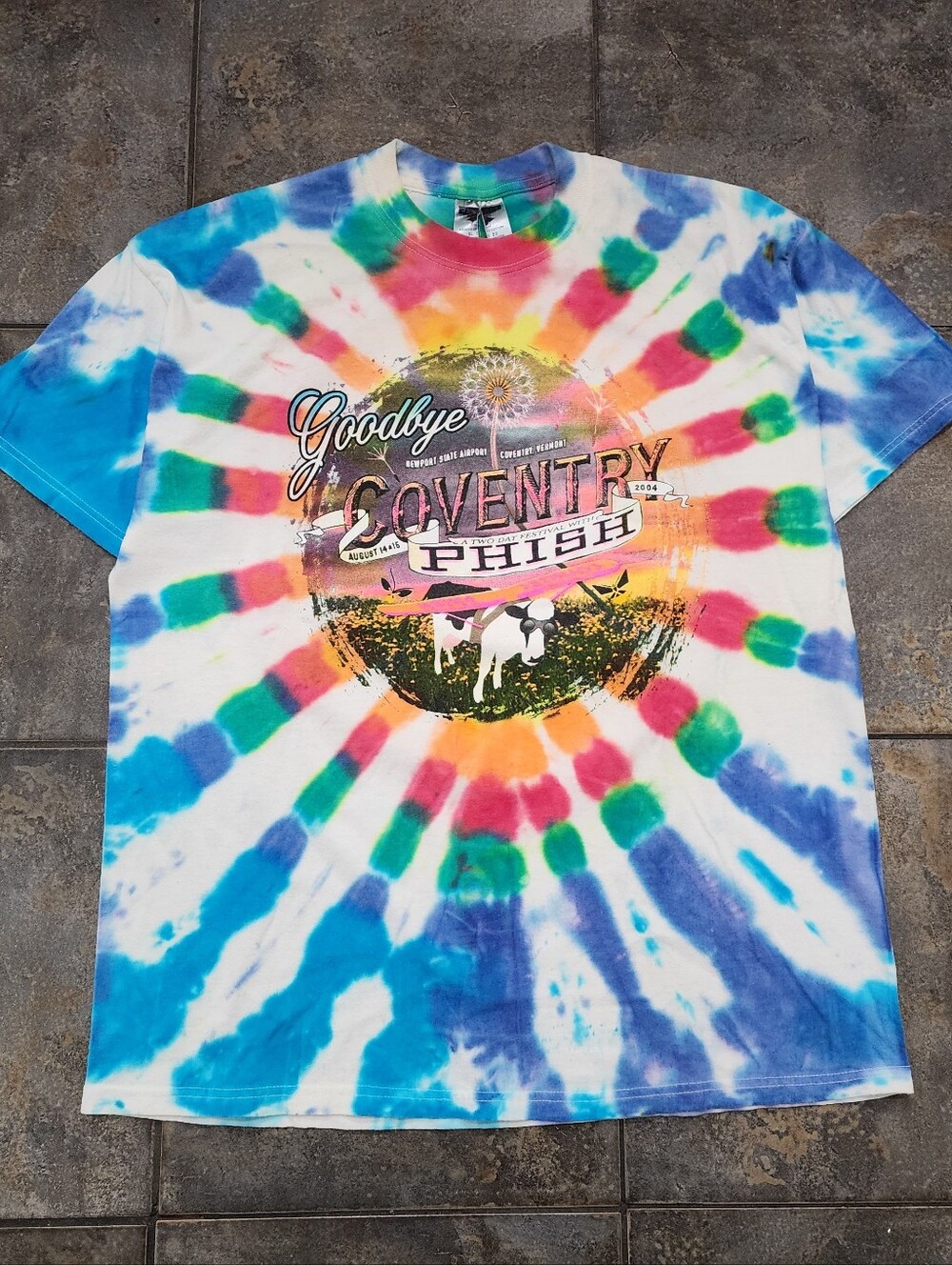 Vintage 2004 Phish Men's XL Coventry VT Festival Tie Dye Rock Band Tour T Shirt